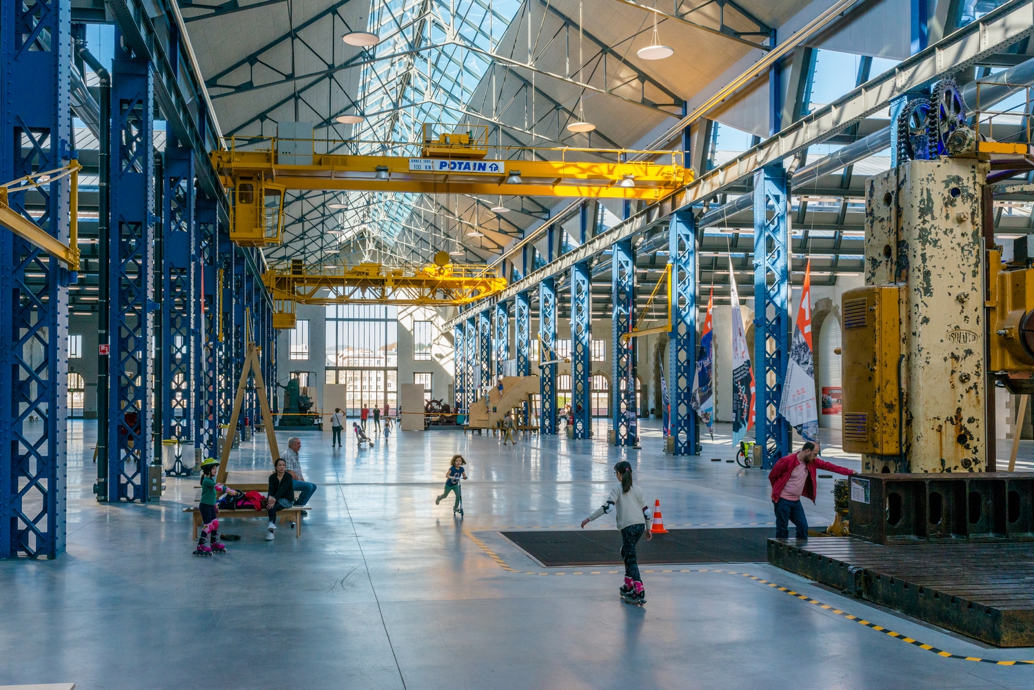 Place des machines aux Ateliers des Capucins