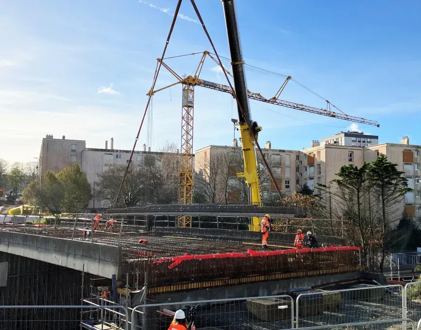 construction du pont de kergoat à Bellevue 