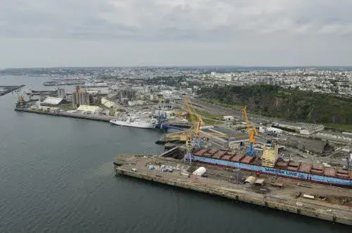 Actu 2022 -  De l’avenir de la déconstruction navale à Brest 