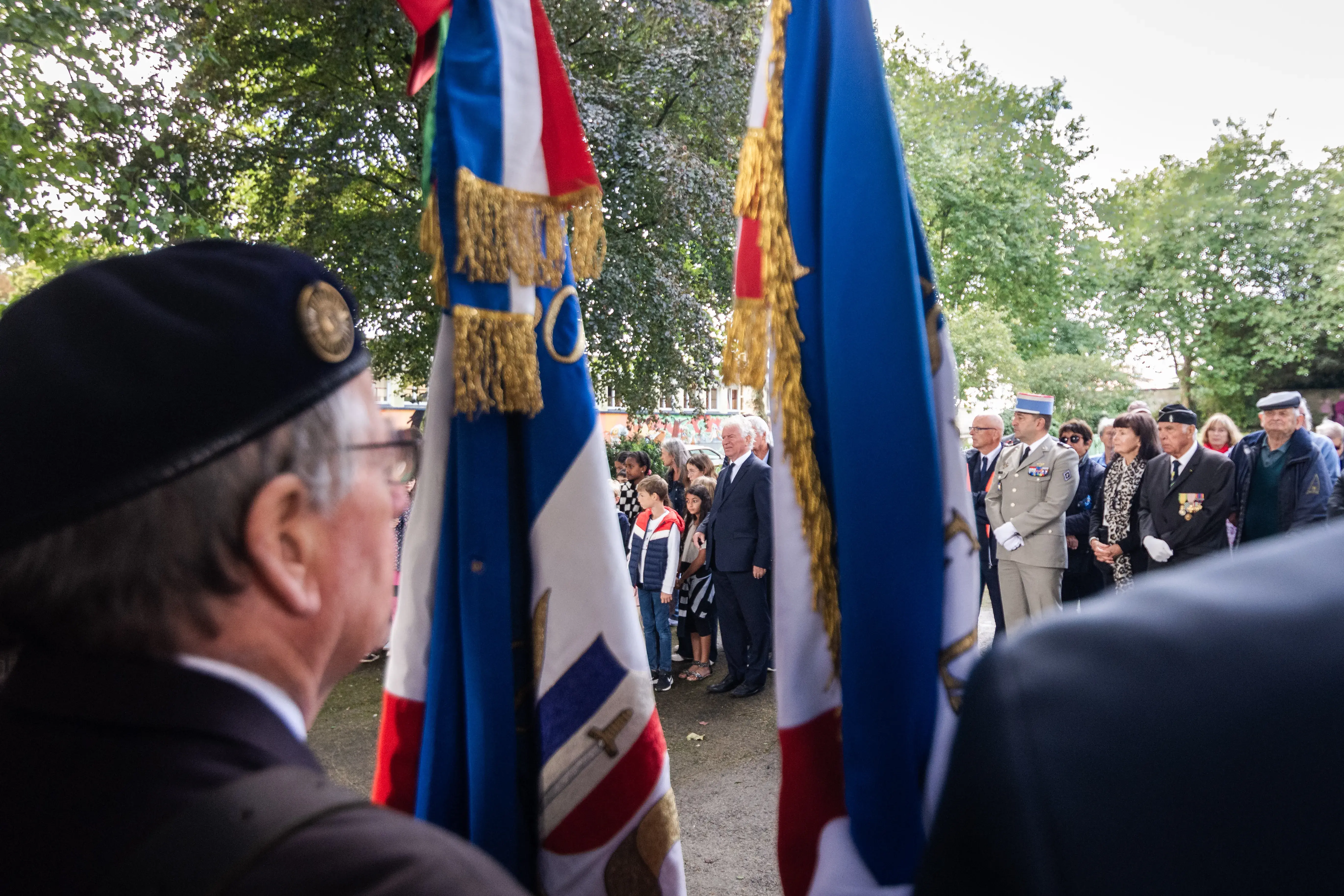 Commémoration de la Libération de Brest, avec des élus, des scolaires et des anciens combattants