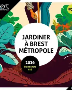 Botanique et sac à dos dans le parc de Kertatupage