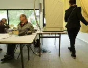 un bureau de vote à Brest 
