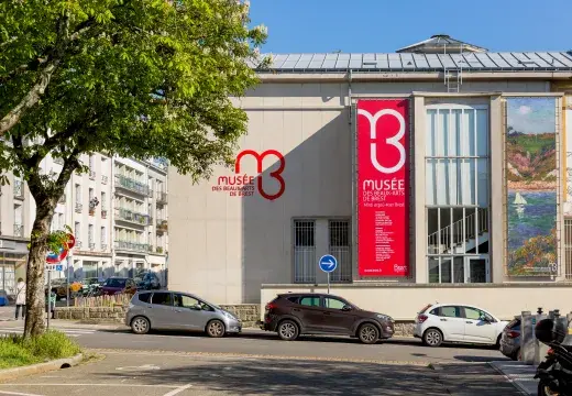 Vue du mur extérieur du musée des Beaux-arts de Brest
