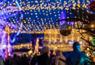 Vue du marché de Noël de Brest, en 2024