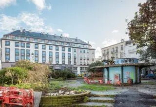 Une place en travaux