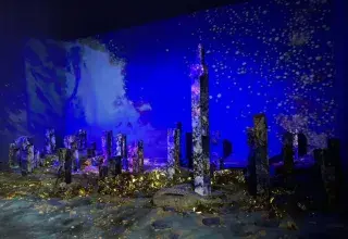 Louisa Marajo, Cher container, Ton bleu m’évoque la mer, 2025