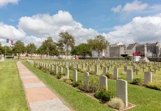 Visite guidée : La Grande Histoire au cimetière de Kerfautras